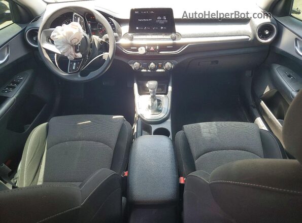 3KPF24AD0NE482531 2022 KIA FORTE Black Вид панелі приладів