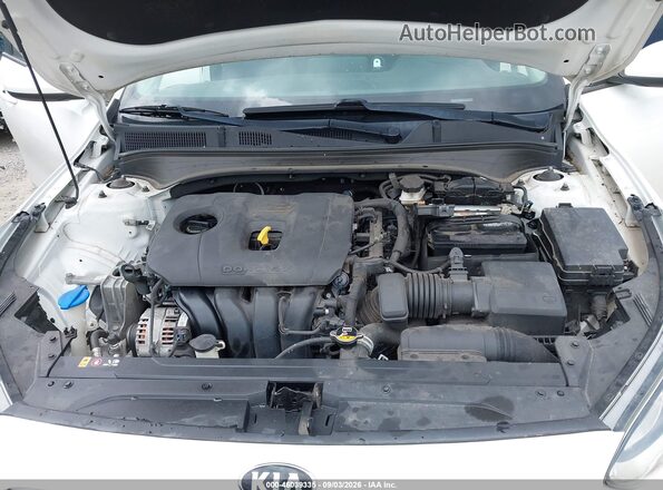 3KPF24AD1LE205979 2020 KIA FORTE White Вид ззаду