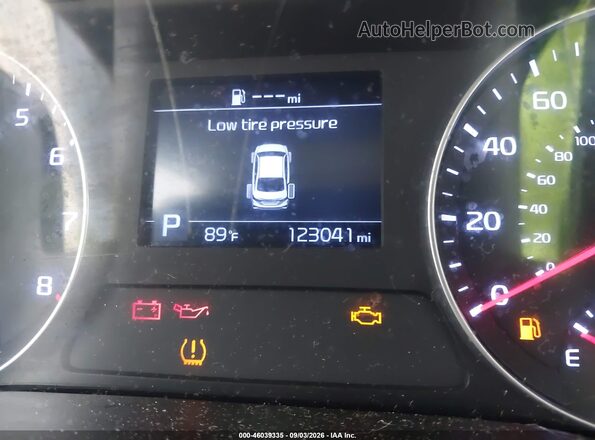 3KPF24AD1LE205979 2020 KIA FORTE White 