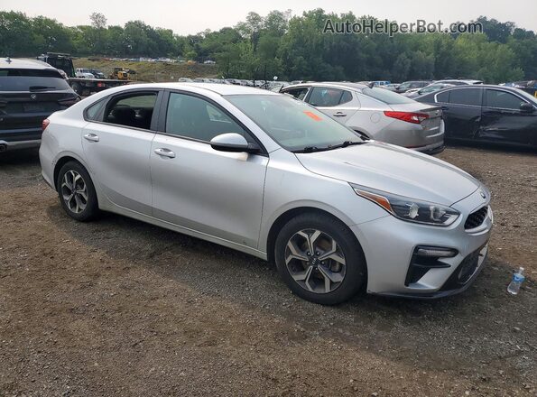 3KPF24AD1ME281915 2021 KIA FORTE Silver Przód prawy