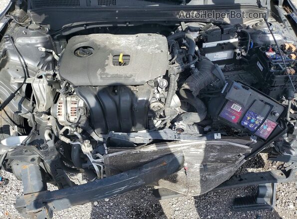 3KPF24AD1ME377835 2021 KIA FORTE Gray Vista interior trasera
