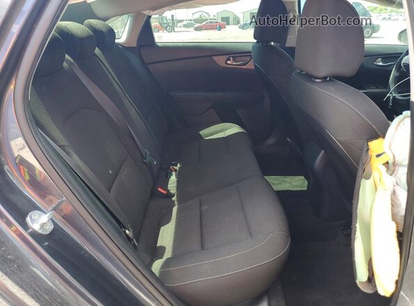 3KPF24AD1ME377835 2021 KIA FORTE Gray Vista de los asientos traseros