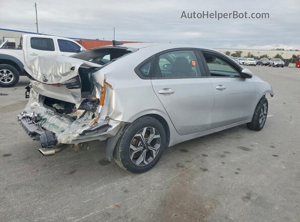 3KPF24AD2KE026770 2019 KIA FORTE Silver Tył prawy