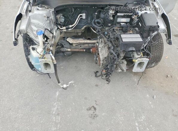 3KPF24AD2KE026770 2019 KIA FORTE Silver Widok wnętrza z tyłu