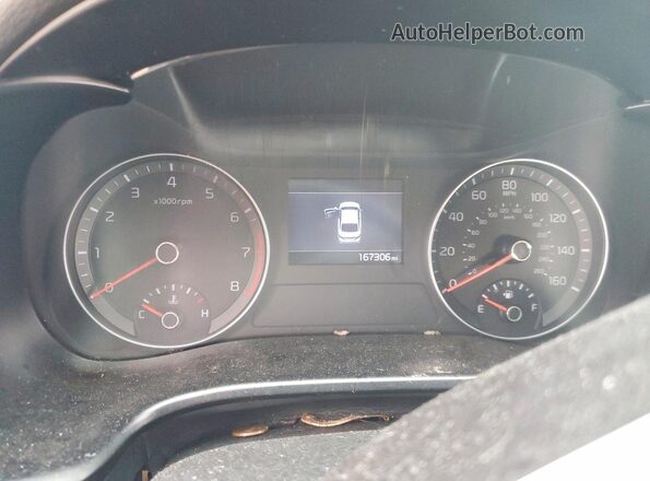 3KPF24AD2KE026770 2019 KIA FORTE Silver Widok zestawu wskaźników