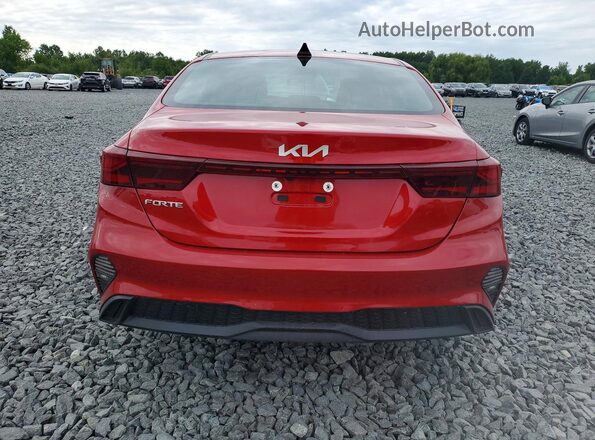 3KPF24AD2RE740229 2024 KIA FORTE Red Widok z tyłu