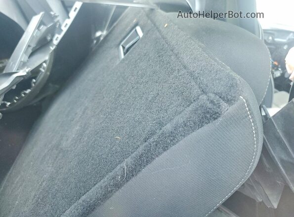 3KPF24AD3RE752342 2024 KIA FORTE Серебряный Вид задних сидений