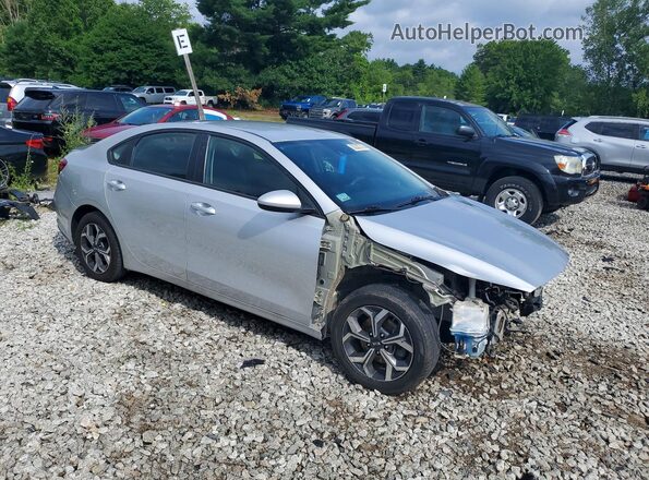3KPF24AD4ME334266 2021 KIA FORTE Серебряный Передняя правая четверть