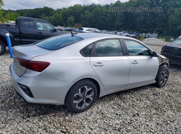 3KPF24AD4ME334266 2021 KIA FORTE Серебряный Задняя правая четверть