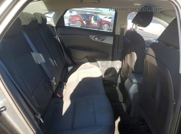 3KPF24AD4ME360737 2021 KIA FORTE Gray Вид задніх сидінь