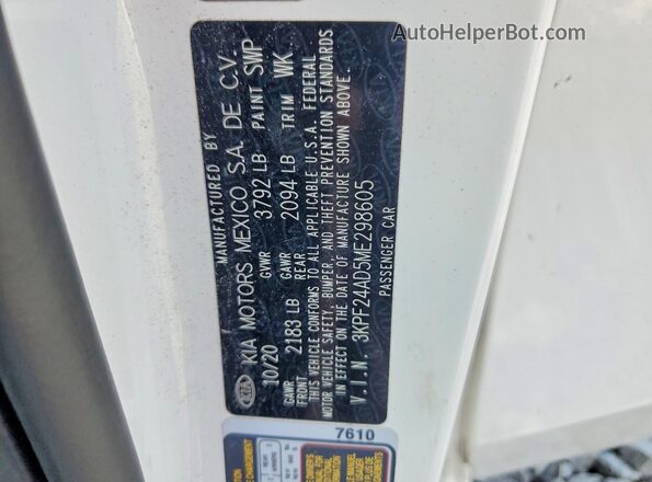 3KPF24AD5ME298605 2021 KIA FORTE White Vista del compartimento del motor