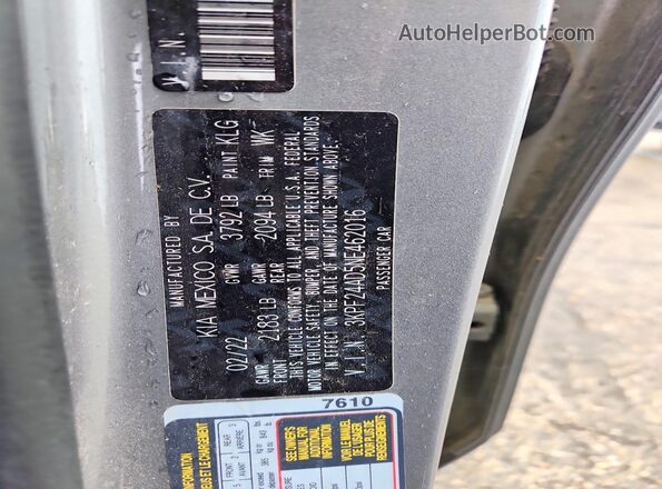 3KPF24AD5NE462016 2022 KIA FORTE Silver Engine compartment view