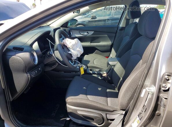 3KPF24AD5PE558747 2023 KIA FORTE Gray წინა სალონის ხედი