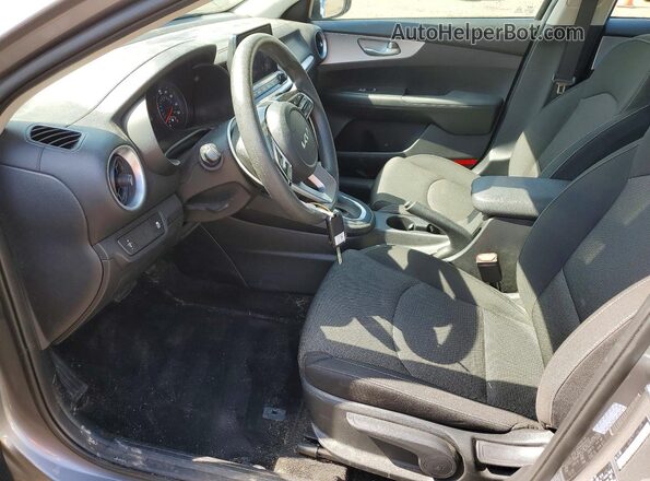 3KPF24AD5RE834038 2024 KIA FORTE Gray Սալոնի դիմացի տեսք