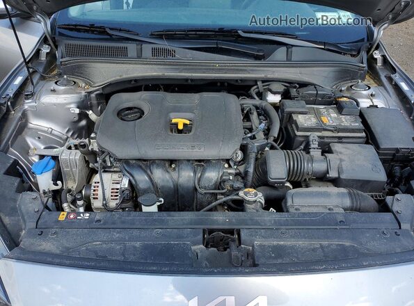 3KPF24AD5RE834038 2024 KIA FORTE Gray Սալոնի հետևի տեսք