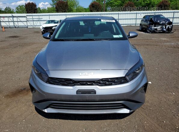 3KPF24AD5RE834038 2024 KIA FORTE Gray Դիմացի տեսք