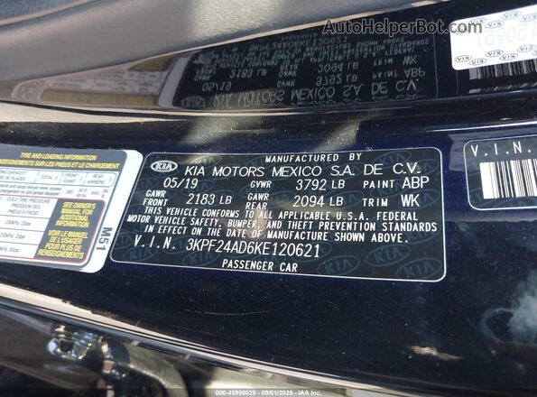 3KPF24AD6KE120621 2019 KIA FORTE Black Vista del compartimento del motor
