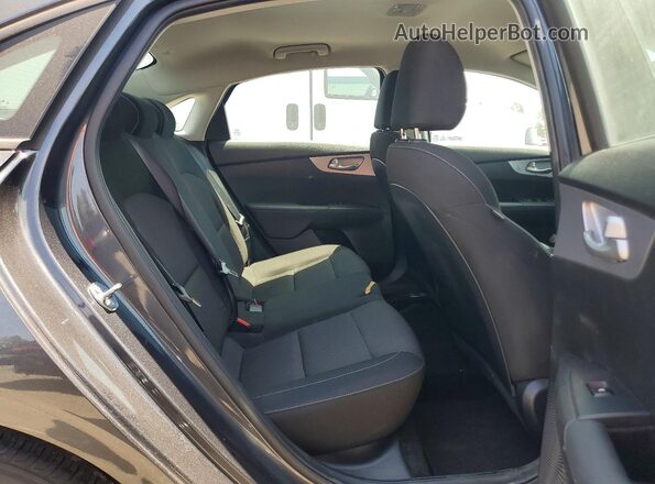 3KPF24AD6RE751475 2024 KIA FORTE Blue Rear seats view