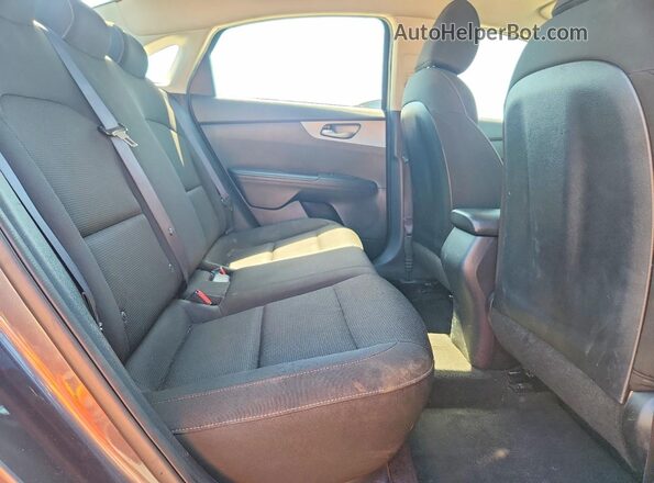 3KPF24AD7LE191148 2020 KIA FORTE Gray Widok tylnych siedzeń