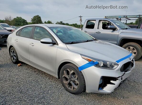 3KPF24AD8ME287808 2021 KIA FORTE Silver Przód prawy