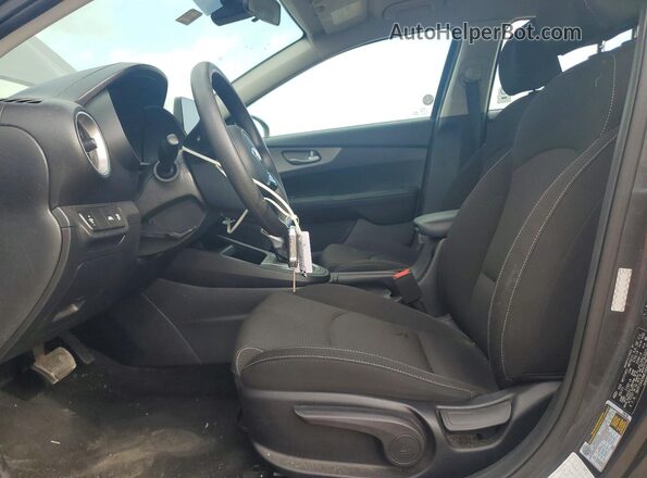 3KPF24AD8ME348915 2021 KIA FORTE Gray Widok wnętrza z przodu