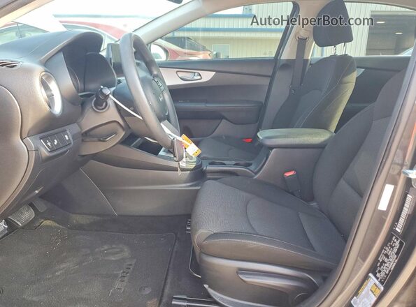 3KPF24AD8NE434288 2022 KIA FORTE Gray Vista interior delantera