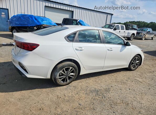 3KPF24AD8PE647003 2023 KIA FORTE White Задня права чверть