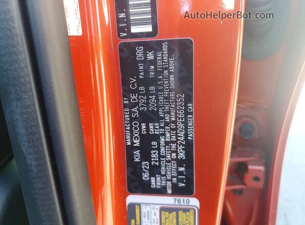3KPF24AD9PE662352 2023 KIA FORTE Orange Widok komory silnika
