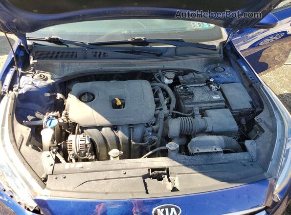 3KPF24ADXLE198949 2020 KIA FORTE Blue Rear interior view