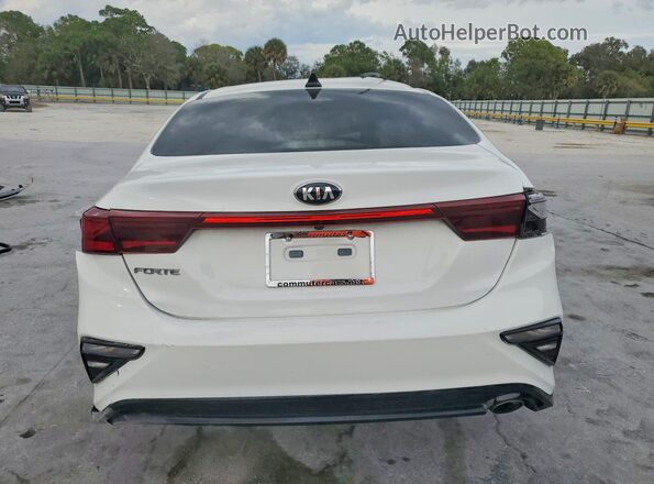 3KPF24ADXLE211747 2020 KIA FORTE White Вид ззаду