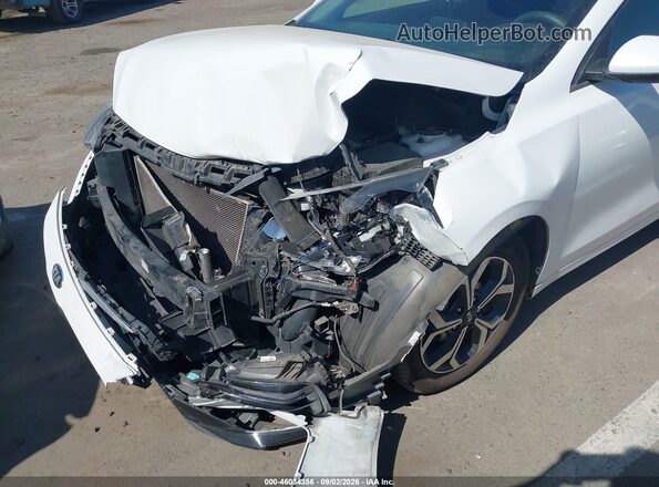 3KPF24ADXME296171 2021 KIA FORTE White ხელსაწყოთა პანელის ხედი