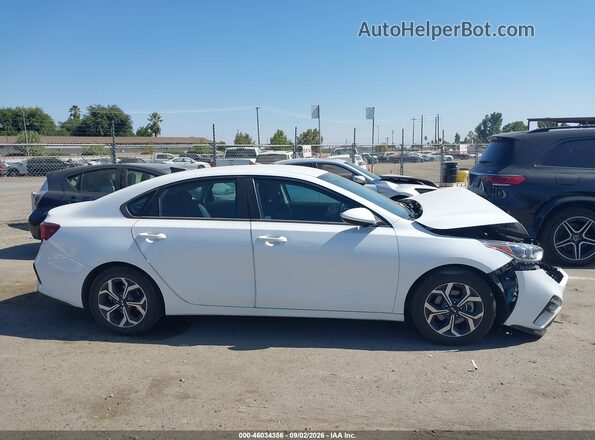 3KPF24ADXME296171 2021 KIA FORTE White 