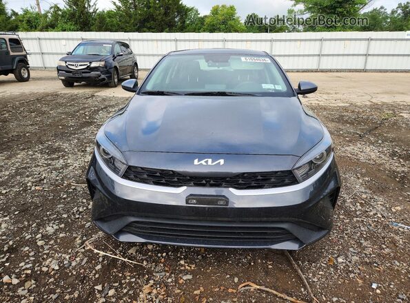 3KPF24ADXPE662716 2023 KIA FORTE Gray Դիմացի տեսք