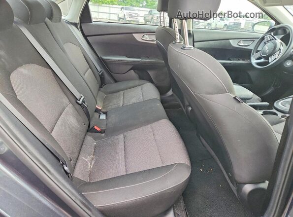 3KPF24ADXPE662716 2023 KIA FORTE Gray Հետևի նստատեղերի տեսք