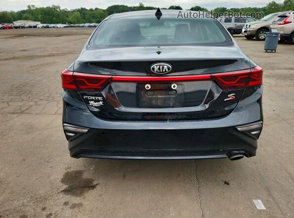 3KPF34AD2KE062522 2019 KIA FORTE Black Widok z tyłu