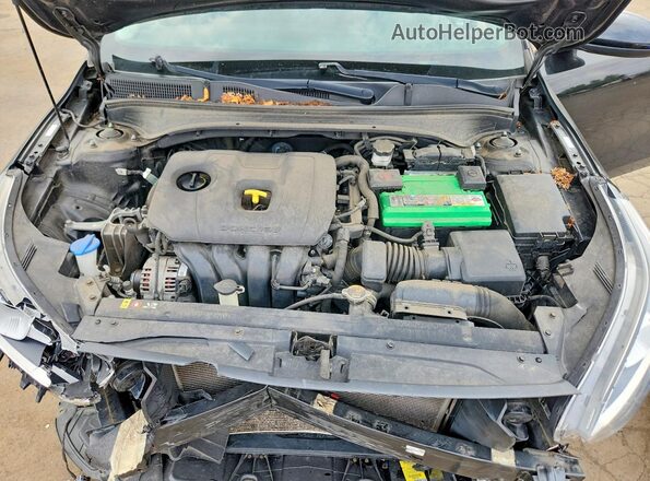 3KPF34AD2KE062522 2019 KIA FORTE Black Widok wnętrza z tyłu