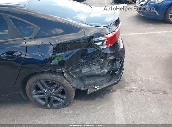3KPF34AD3ME310845 2021 KIA FORTE Black Widok zestawu wskaźników