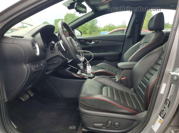 3KPF44AC7PE682469 2023 KIA FORTE Gray Front interior view