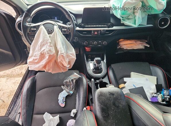 3KPF44AC8ME272596 2021 KIA FORTE Black Dashboard view