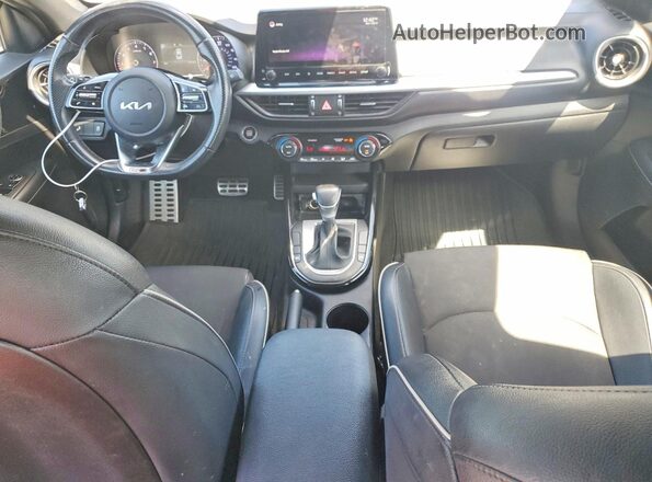 3KPF54AD2NE478780 2022 KIA FORTE Gray Вид панелі приладів