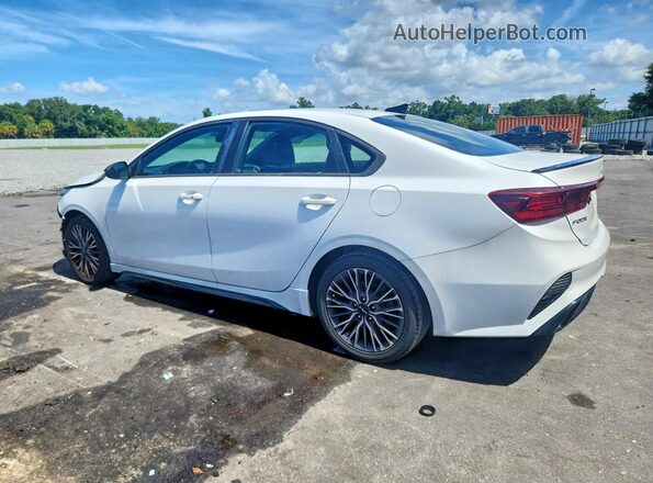 3KPF54AD2NE481162 2022 KIA FORTE Белый Задняя левая четверть