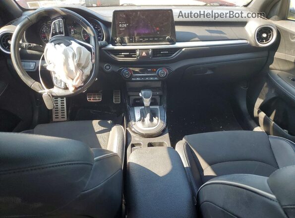 3KPF54AD2PE657369 2023 KIA FORTE Orange Առջևի վահանակի տեսք