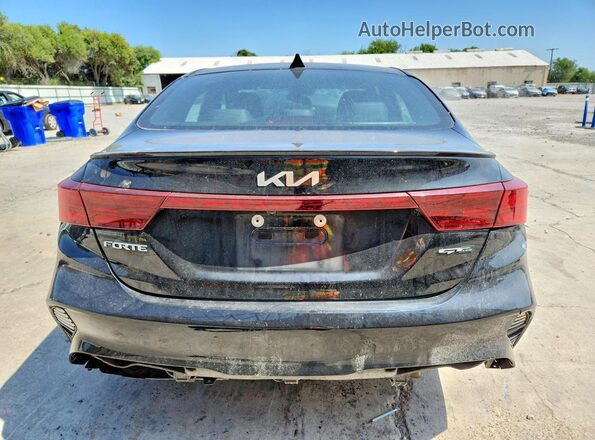 3KPF54AD2PE660126 2023 KIA FORTE Черный Вид сзади