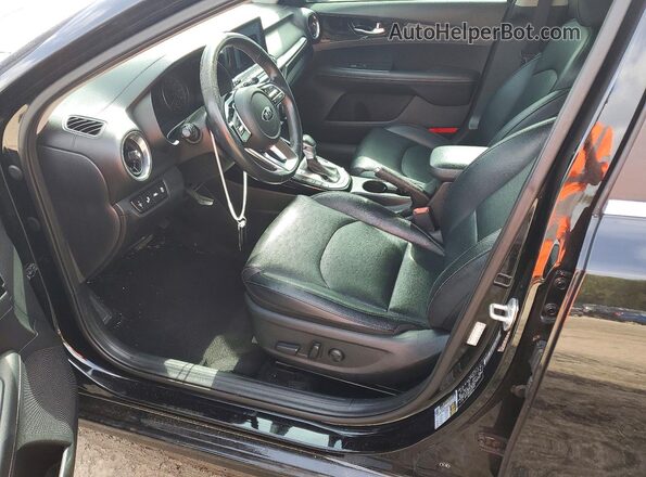 3KPF54AD3LE229806 2020 KIA FORTE Black Вид салону спереду