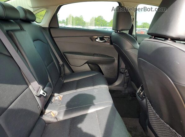 3KPF54AD3LE229806 2020 KIA FORTE Black Вид задніх сидінь