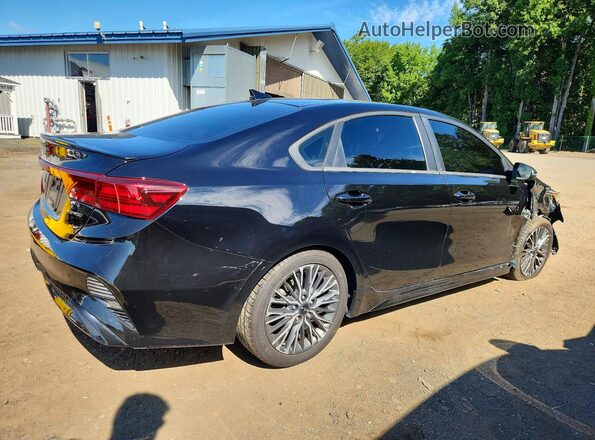 3KPF54AD3NE481252 2022 KIA FORTE Черный Задняя правая четверть