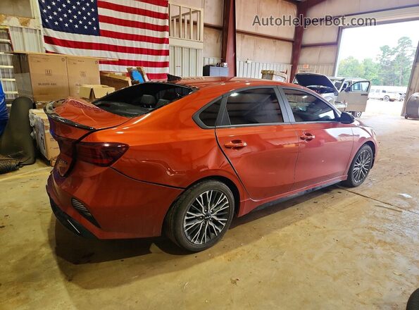 3KPF54AD7PE658887 2023 KIA FORTE Orange უკანა მარჯვენა