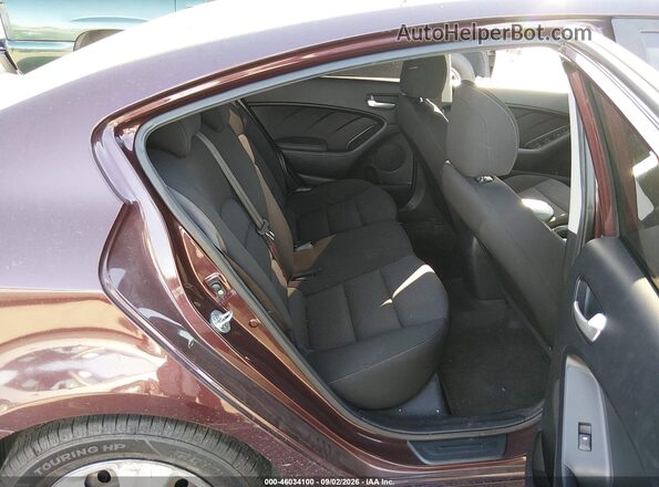 3KPFK4A70HE058216 2017 KIA FORTE Maroon VIN კოდის სტიკერის ხედი