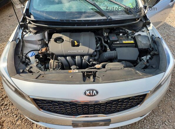 3KPFK4A70HE097517 2017 KIA FORTE Silver Vista interior trasera