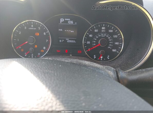 3KPFK4A71JE185093 2018 KIA FORTE Brown Widok tylnych siedzeń
